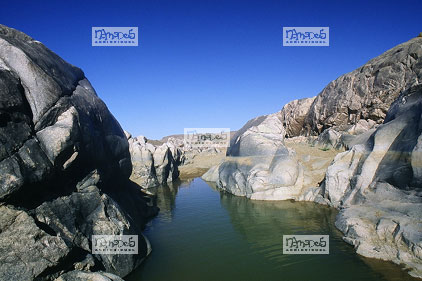 Sahara, Hoggar, Mazouliette, point d'eau permanent